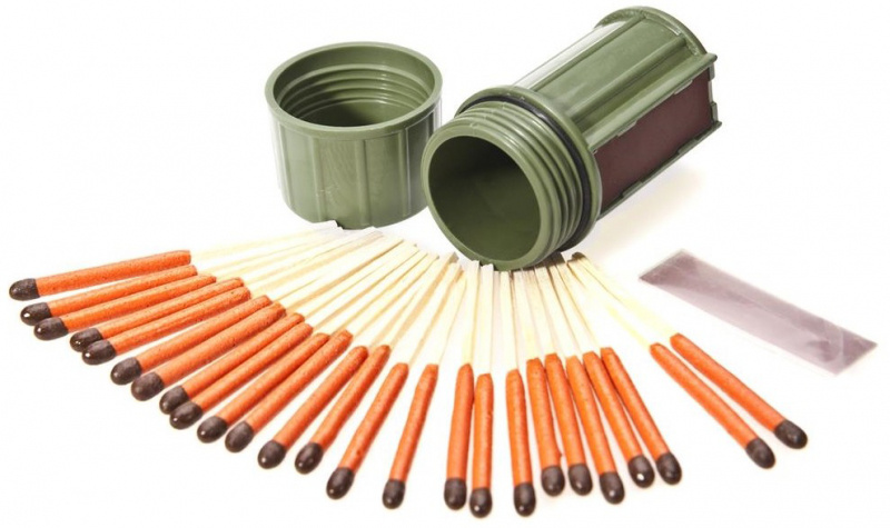 UCO Hurricane Match Kit