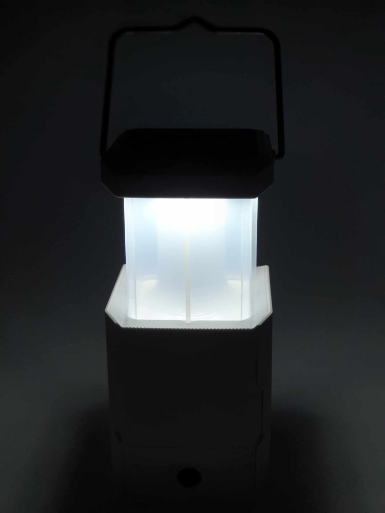 Solcellsdriven Lykta med vev - 5000 mAh