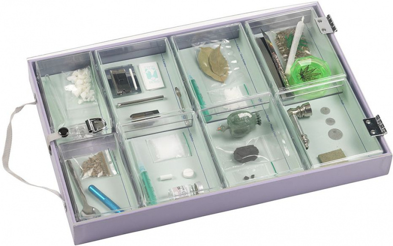 Narcotics Education Case - Pedagogiskt kit f�r narkotikautbildning
